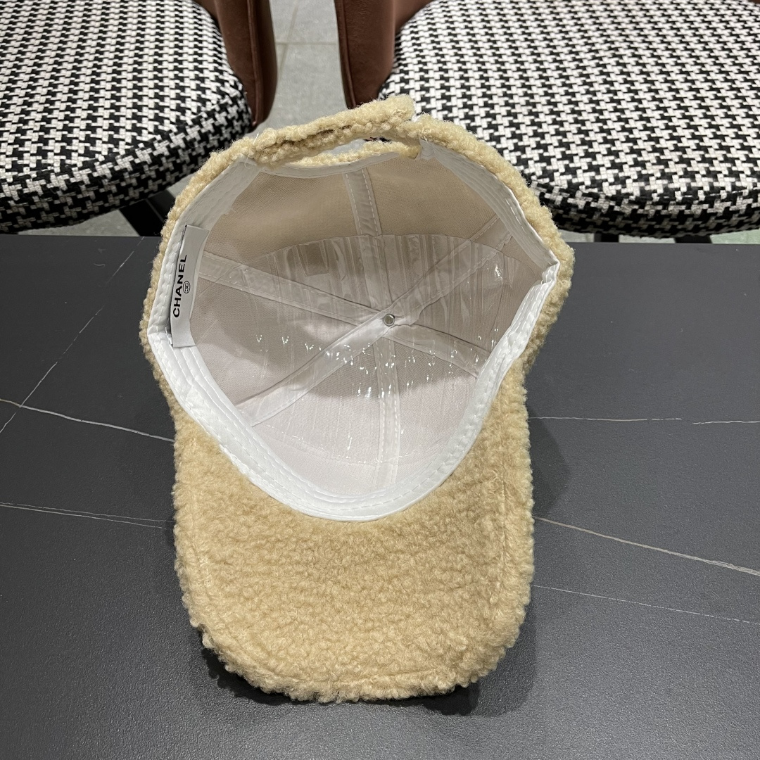  chanel香奈儿】2025新款秋冬小香风款棒球帽🧢，毛绒绒的非常舒服 大牌款超好搭配