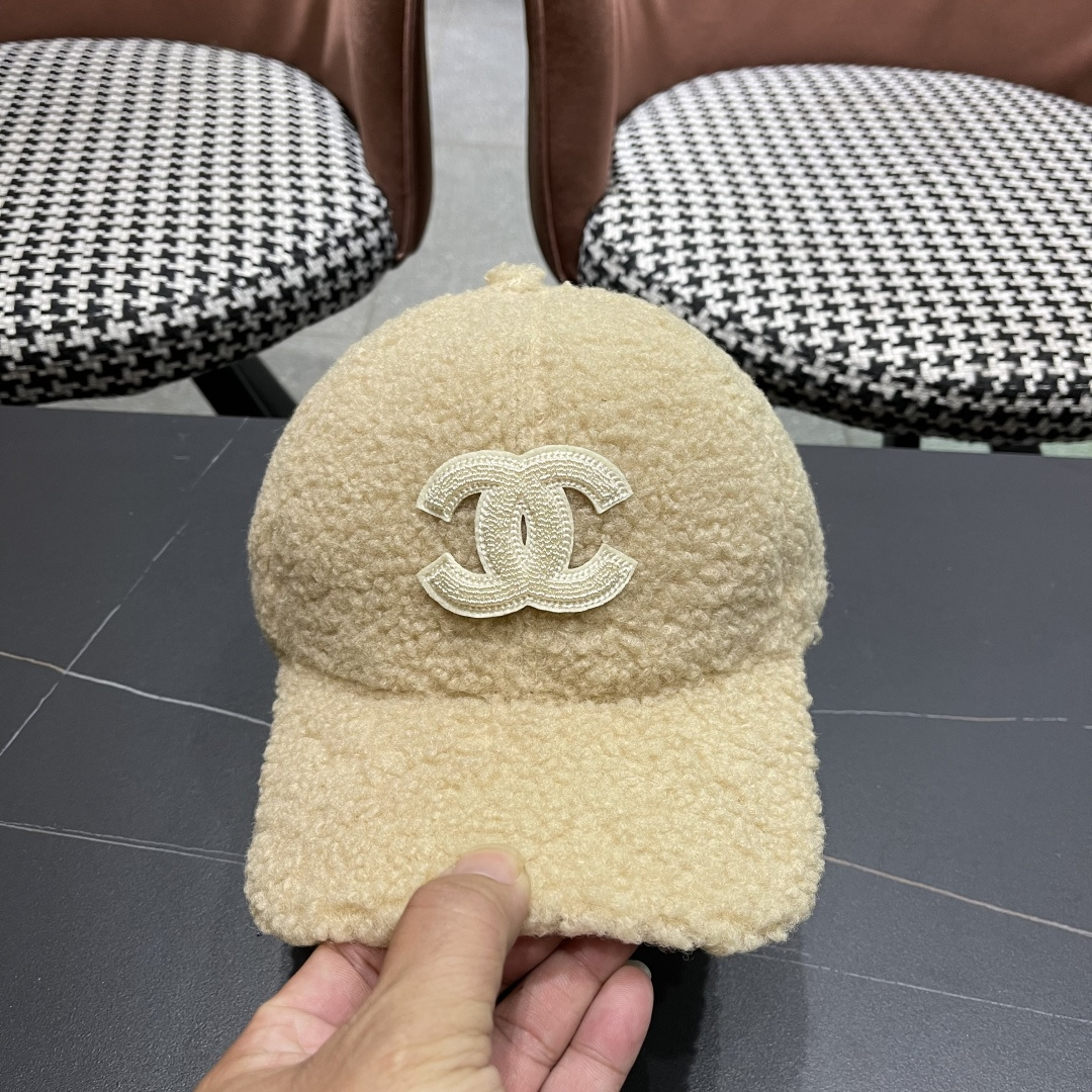  chanel香奈儿】2025新款秋冬小香风款棒球帽🧢，毛绒绒的非常舒服 大牌款超好搭配
