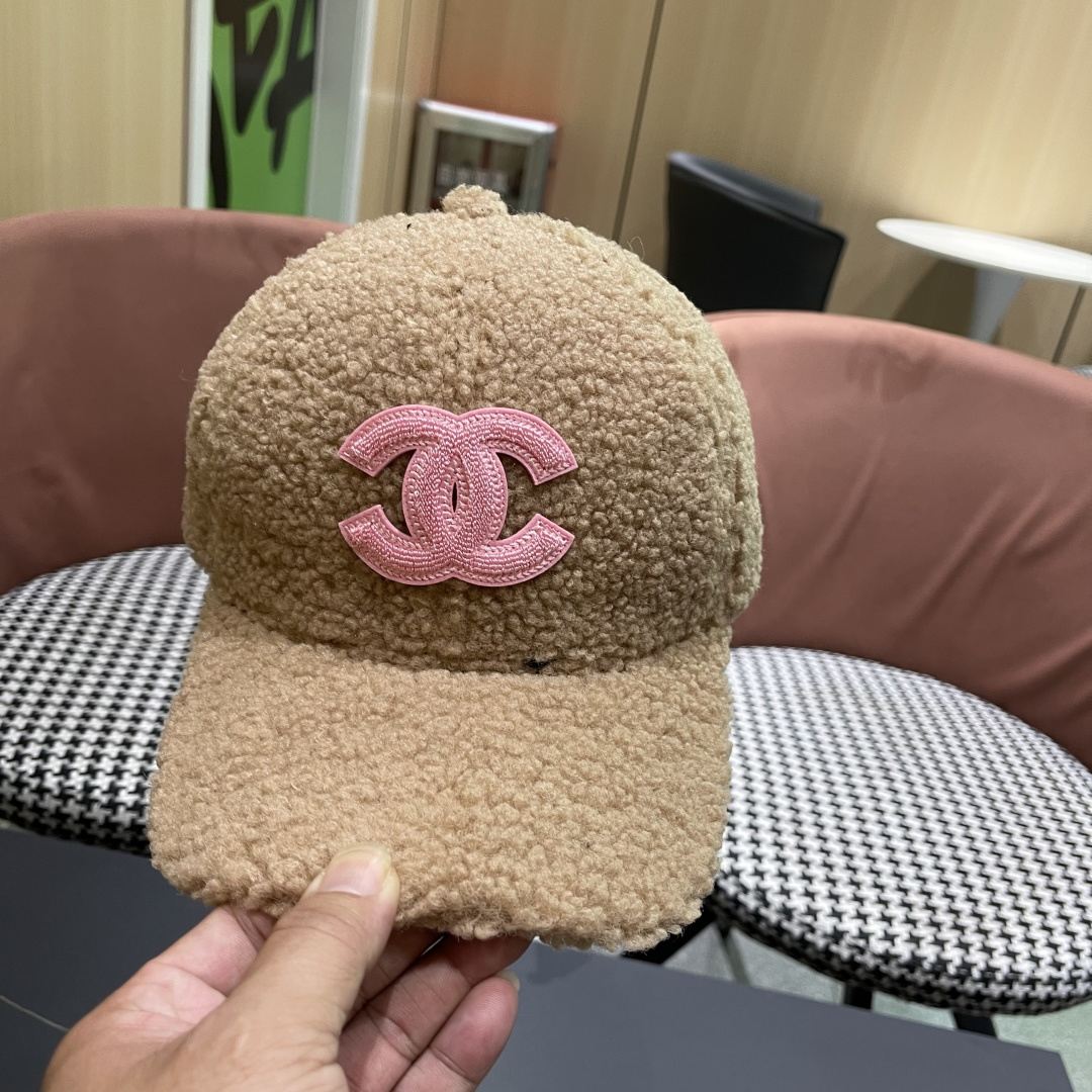  chanel香奈儿】2025新款秋冬小香风款棒球帽🧢，毛绒绒的非常舒服 大牌款超好搭配