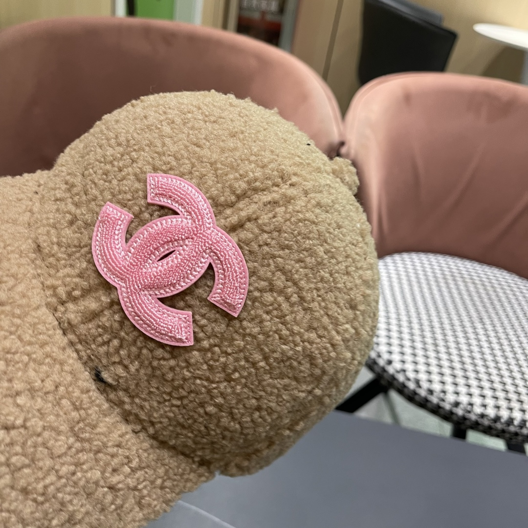  chanel香奈儿】2025新款秋冬小香风款棒球帽🧢，毛绒绒的非常舒服 大牌款超好搭配