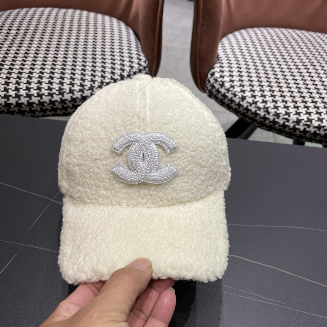  chanel香奈儿】2025新款秋冬小香风款棒球帽🧢，毛绒绒的非常舒服 大牌款超好搭配