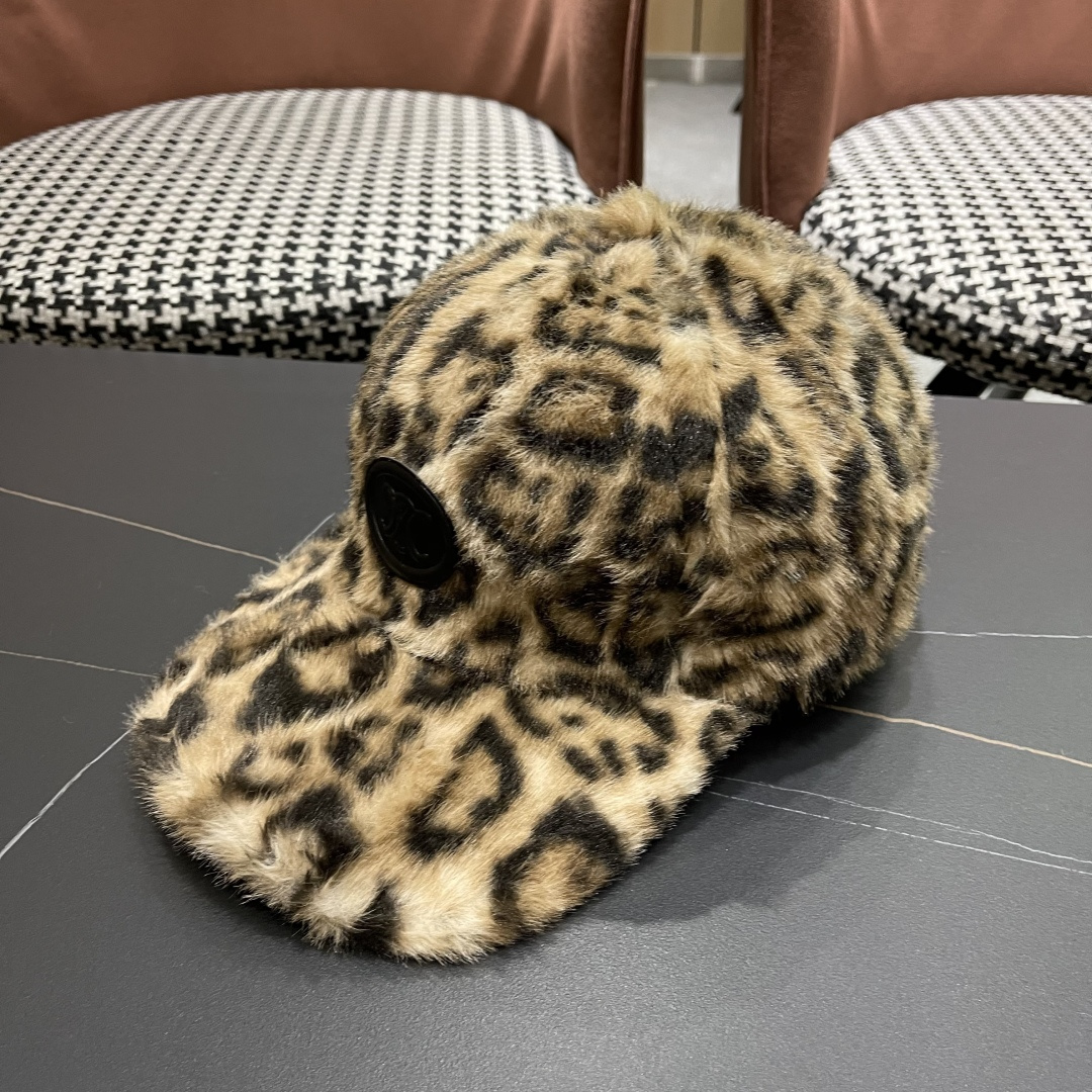  CELINE赛琳韩版豹纹棒球帽女秋冬加厚保暖毛绒帽子时尚休闲仿兔毛绒鸭舌帽潮