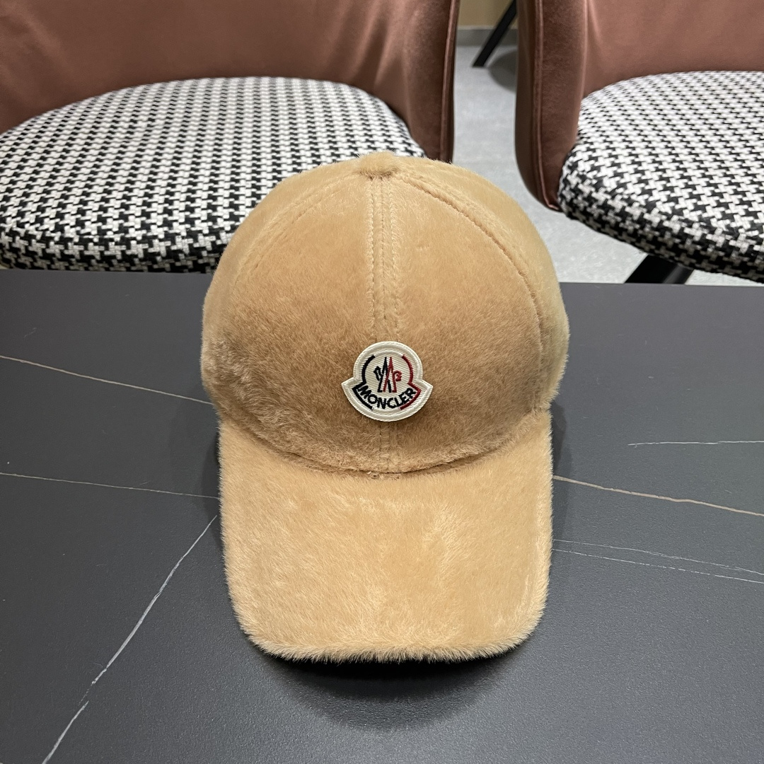 NO:363882,The new plush baseball cap fashion versatile baseball cap trendy men's hat straw hat fisherman's hat baseball cap knit hat, hat, Moncler, espadrilles, hats蒙口MONCELER新款毛绒棒球帽时尚百搭鸭舌帽潮男帽子草帽渔夫帽棒球帽针织帽,帽子,Moncler,espadrilles,hats,hat