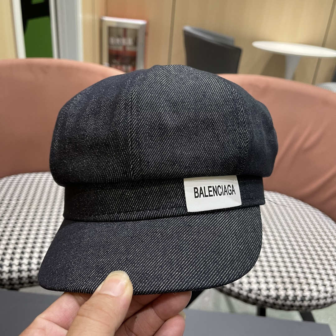  巴黎世家 Balenciaga 秋冬新款牛仔风八角帽子女情侣款休
闲男户外运动宽檐鸭舌贝雷帽男