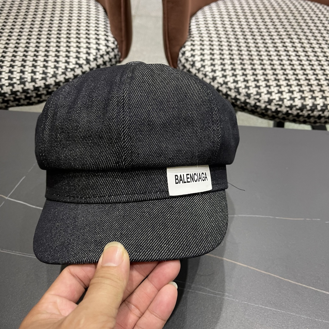  巴黎世家 Balenciaga 秋冬新款牛仔风八角帽子女情侣款休
闲男户外运动宽檐鸭舌贝雷帽男