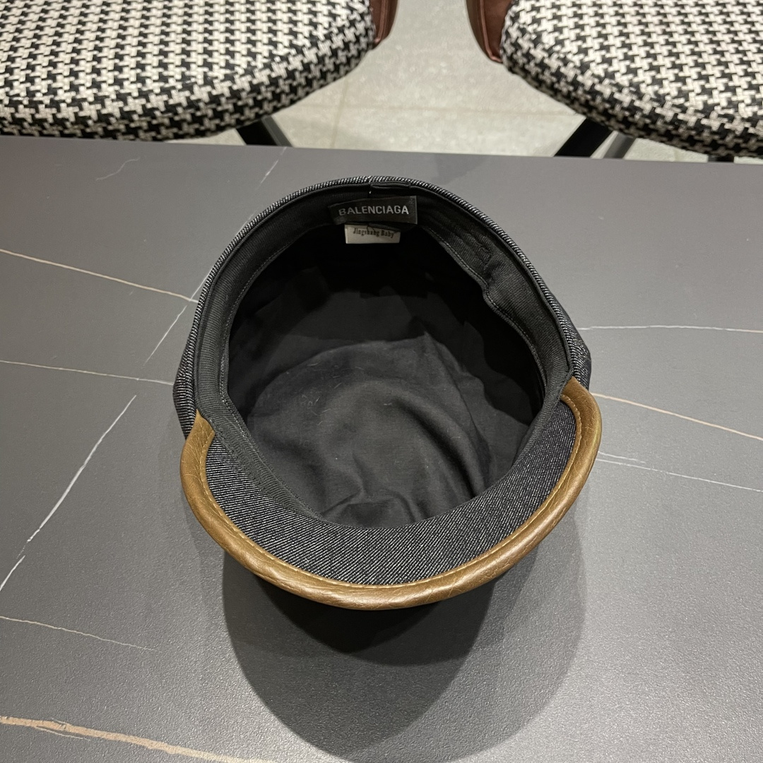  巴黎世家 Balenciaga 秋冬新款牛仔风八角帽子女情侣款休
闲男户外运动宽檐鸭舌贝雷帽男