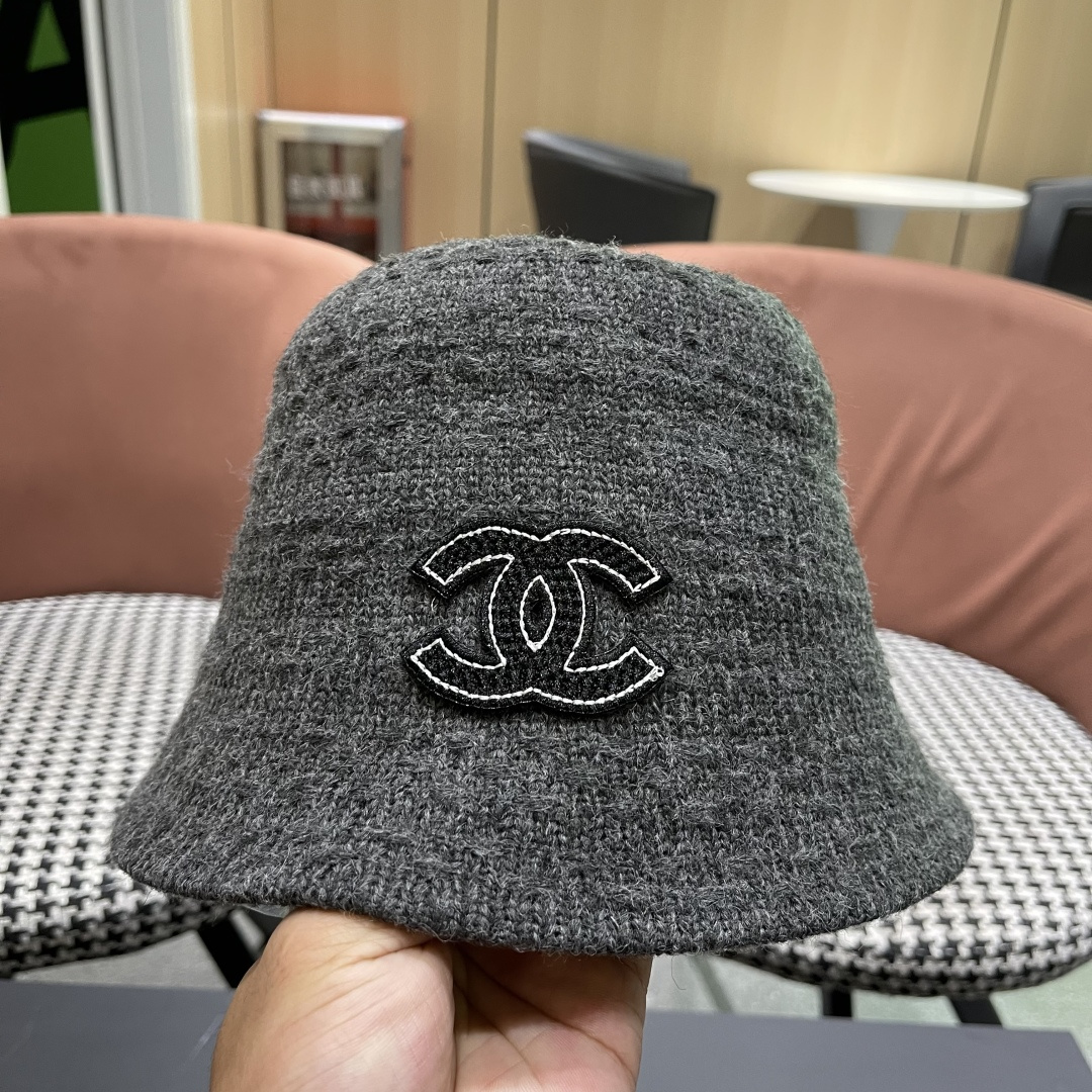  Chanel香奈儿羊羔绒帽子女冬款2025新款渔夫帽女士秋冬季毛绒百搭防寒保暖盆帽