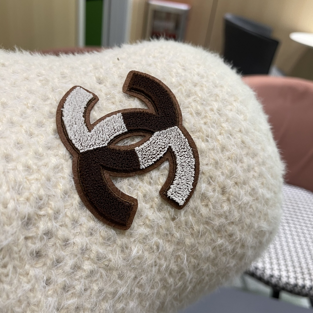  Chanel香奈儿新品秋冬帽子女时尚百搭针织毛线帽纯色百搭兔毛保暖护耳帽大头围
