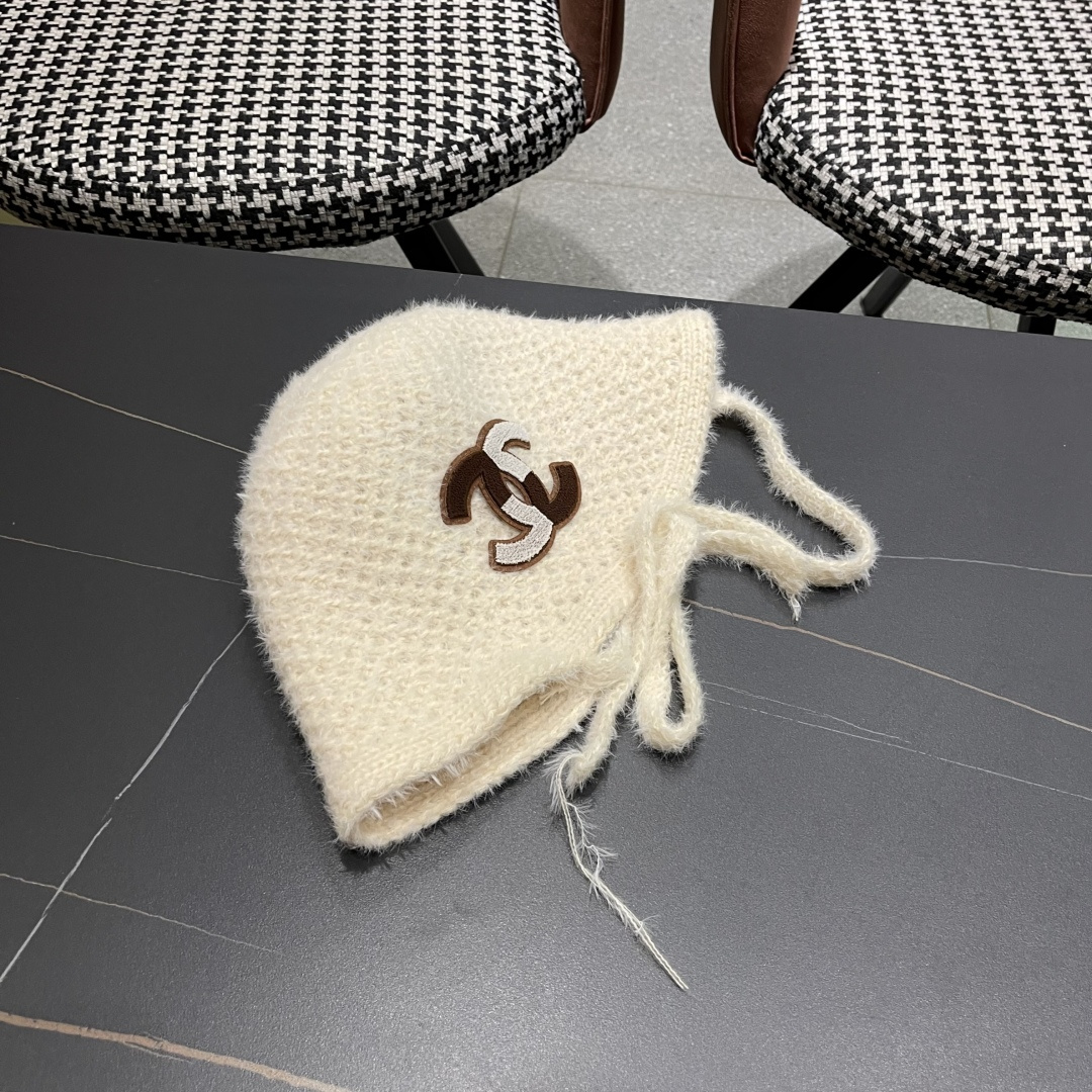  Chanel香奈儿新品秋冬帽子女时尚百搭针织毛线帽纯色百搭兔毛保暖护耳帽大头围