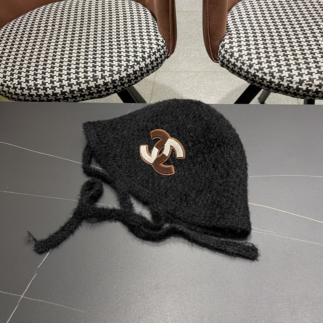  Chanel香奈儿新品秋冬帽子女时尚百搭针织毛线帽纯色百搭兔毛保暖护耳帽大头围
