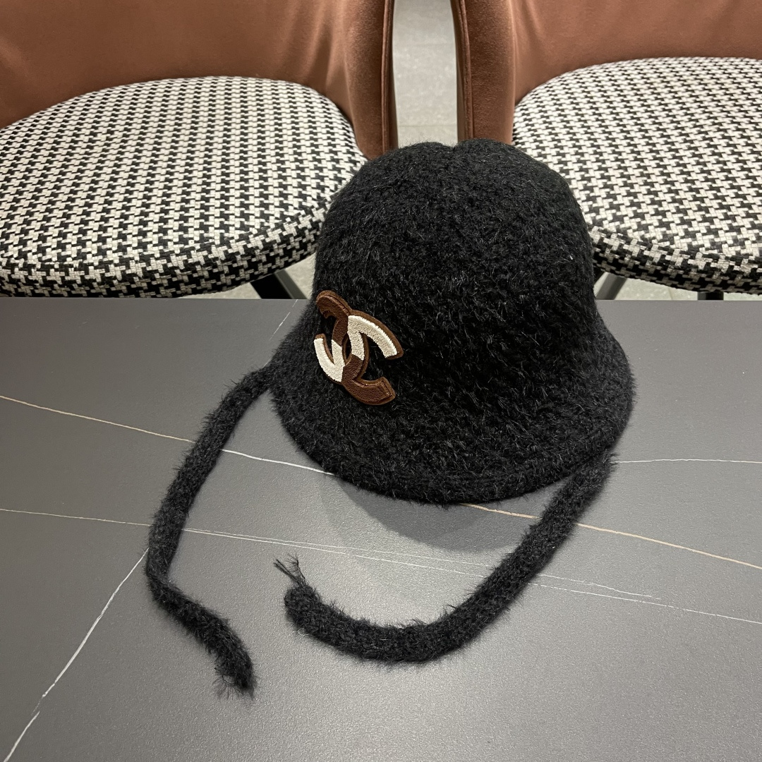  Chanel香奈儿新品秋冬帽子女时尚百搭针织毛线帽纯色百搭兔毛保暖护耳帽大头围