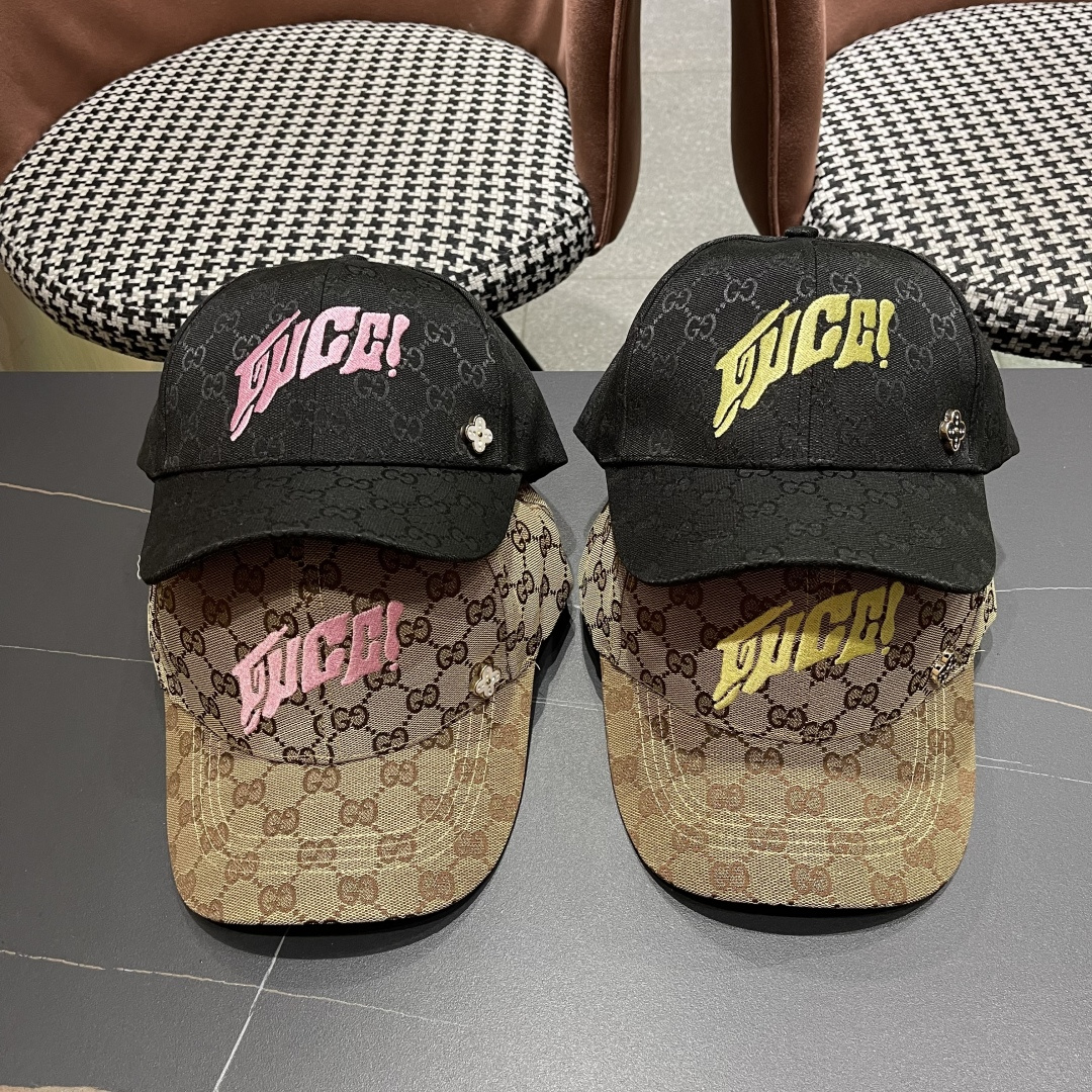  Gucci古奇新款原单棒球帽， 蛇年限定款，专柜11开模订制，完美对花，原版帆布面料，轻盈透气！基础头