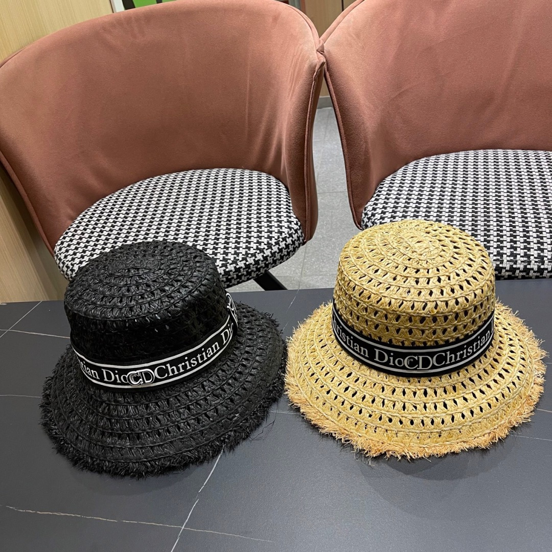  Dior迪奥网红同款田园风拉菲草帽女复古镂空毛边大檐透气
网眼防晒沙滩帽潮
