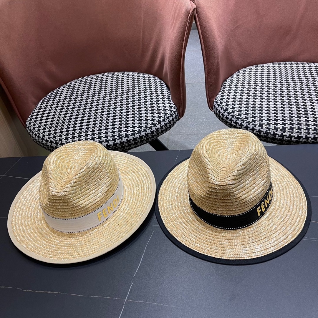  芬迪FENDI大帽檐麦秆爵士草帽女夏新款海边防晒遮阳巴拿马
法式复古草编帽子