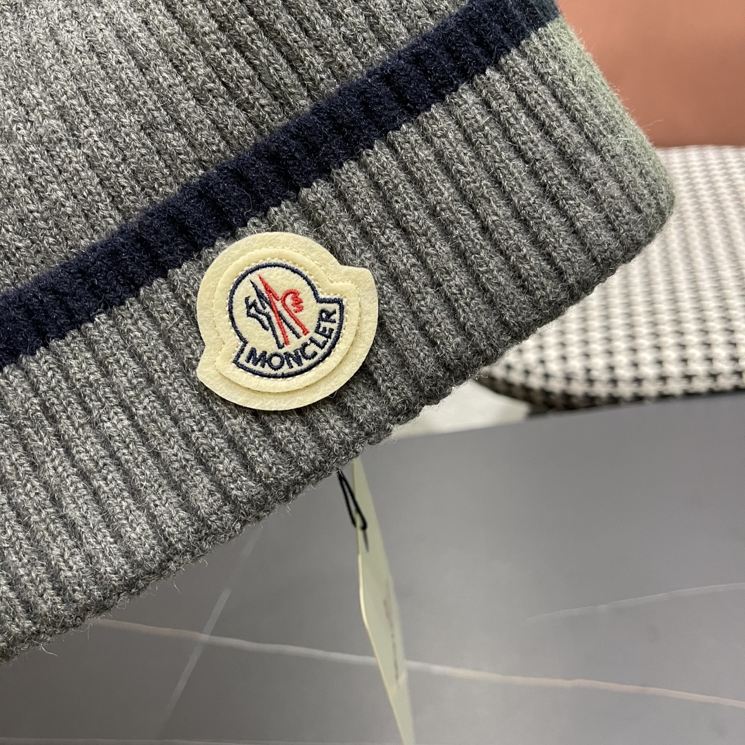 【MONCLER蒙口秋冬加厚加绒边保暖加厚男士针织帽户外护耳毛线帽女
