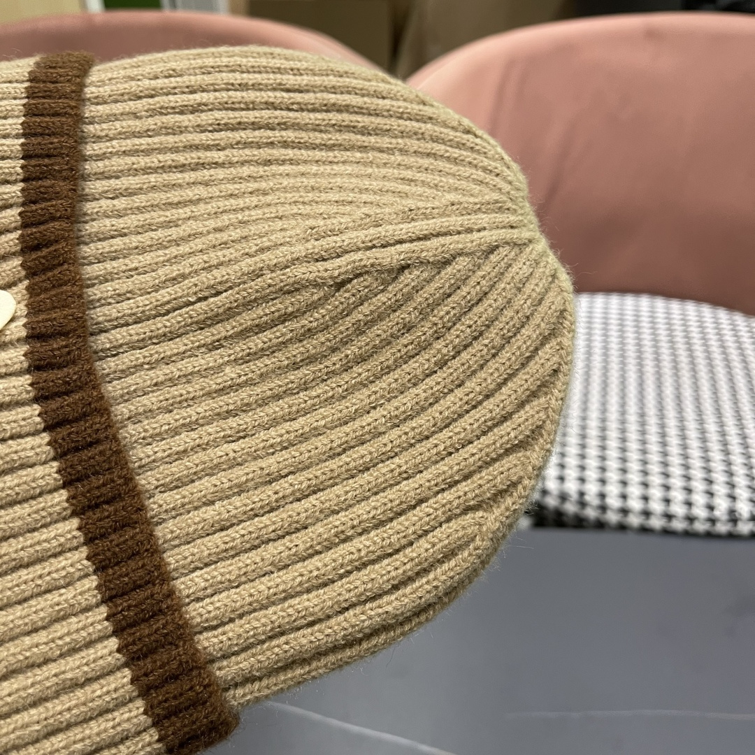 【MONCLER蒙口秋冬加厚加绒边保暖加厚男士针织帽户外护耳毛线帽女