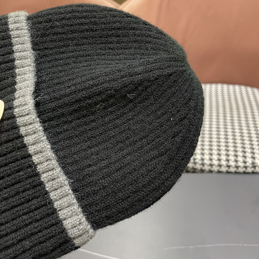 【MONCLER蒙口秋冬加厚加绒边保暖加厚男士针织帽户外护耳毛线帽女