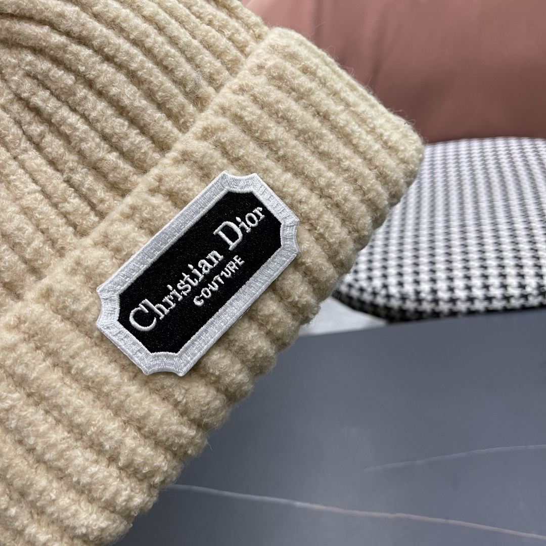  DIOR迪奥帽子女冬季复古百搭显脸小毛线帽大头围保暖冷帽