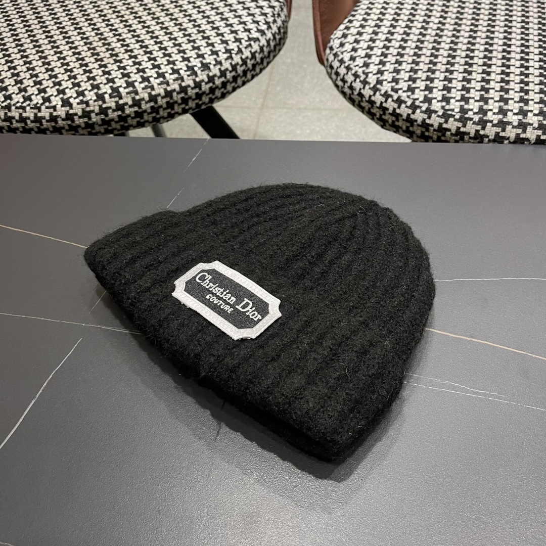  DIOR迪奥帽子女冬季复古百搭显脸小毛线帽大头围保暖冷帽
