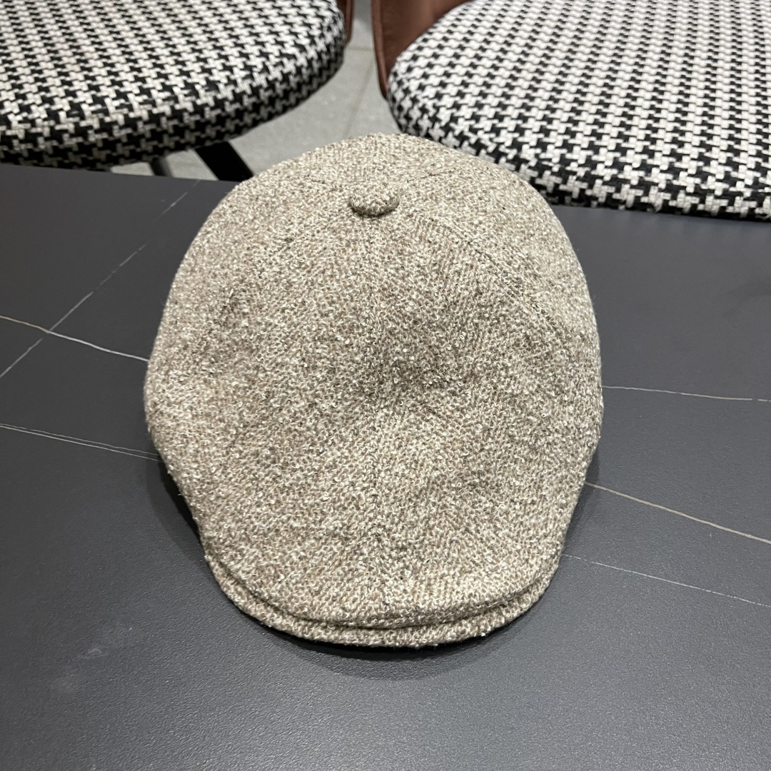  芬迪 FENDl 复古前进帽女春秋英伦老钱风显脸小鸭舌贝雷帽大头围报童画家帽子