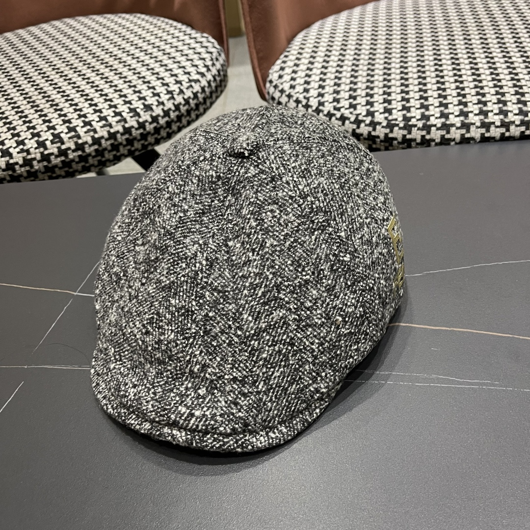  芬迪 FENDl 复古前进帽女春秋英伦老钱风显脸小鸭舌贝雷帽大头围报童画家帽子