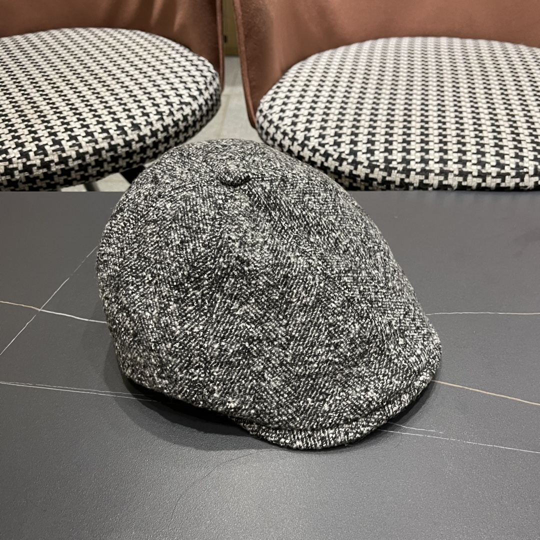  芬迪 FENDl 复古前进帽女春秋英伦老钱风显脸小鸭舌贝雷帽大头围报童画家帽子