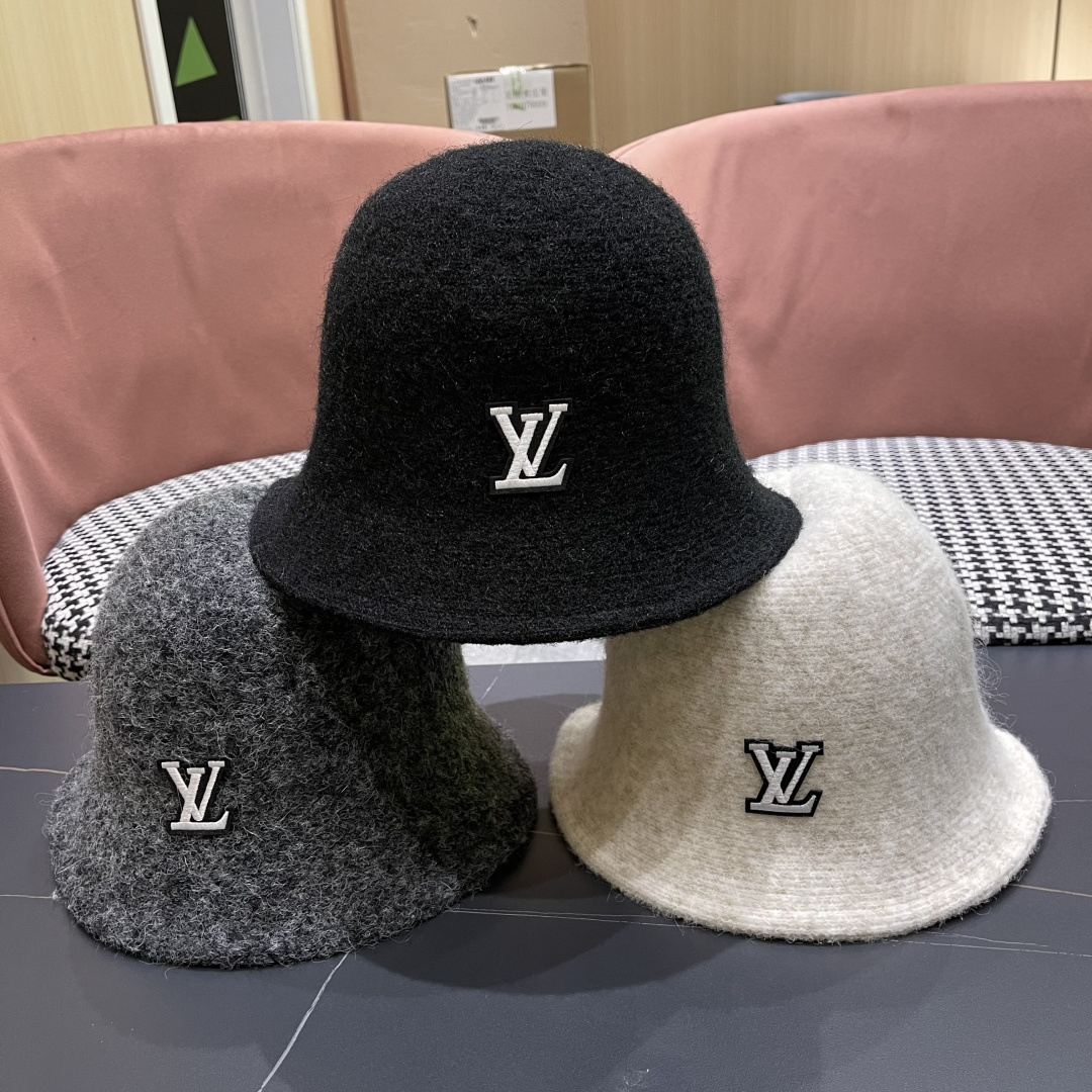  Lv路易威登 网红款渔夫帽子女秋冬韩版百搭洋气
羊毛呢2025新款潮冬天毛线盆