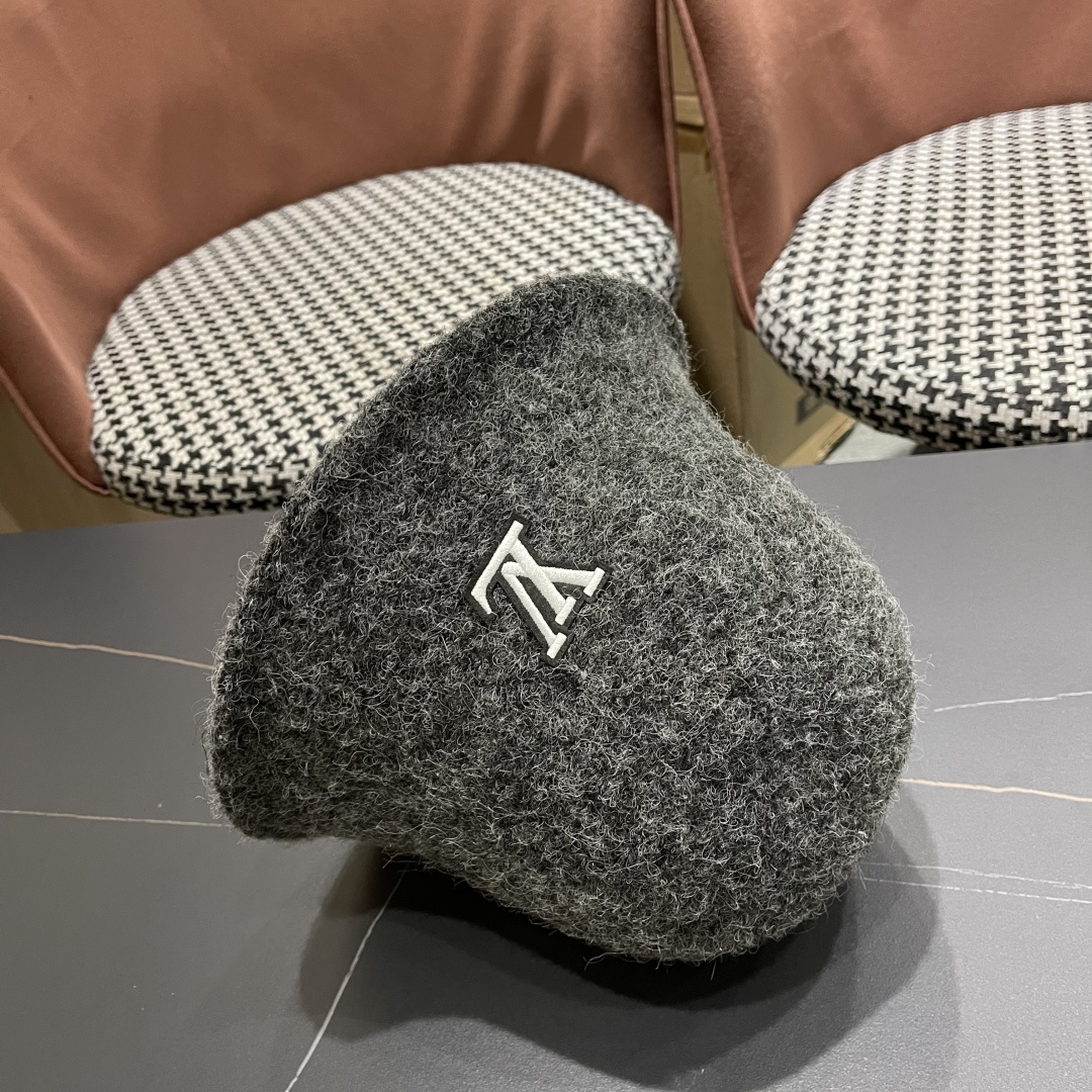  Lv路易威登 网红款渔夫帽子女秋冬韩版百搭洋气
羊毛呢2025新款潮冬天毛线盆