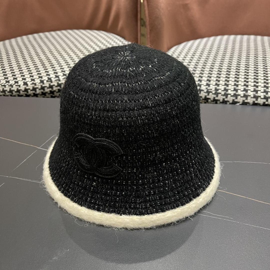  香奈儿 CHANEL针织盆帽，2025秋冬渔夫帽高密度制作，一顶超级有品位的针织帽了~出街首选！帽型超