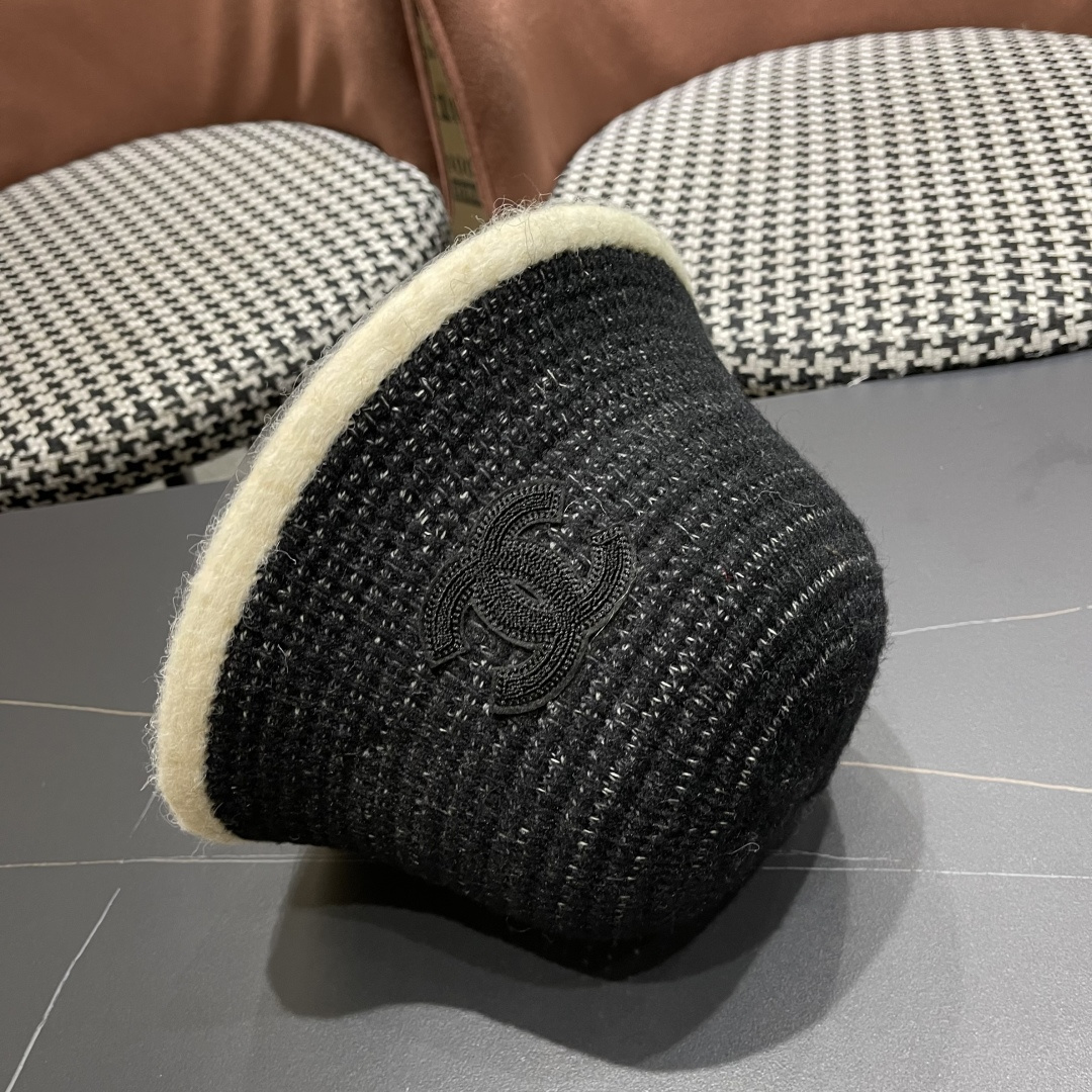  香奈儿 CHANEL针织盆帽，2025秋冬渔夫帽高密度制作，一顶超级有品位的针织帽了~出街首选！帽型超