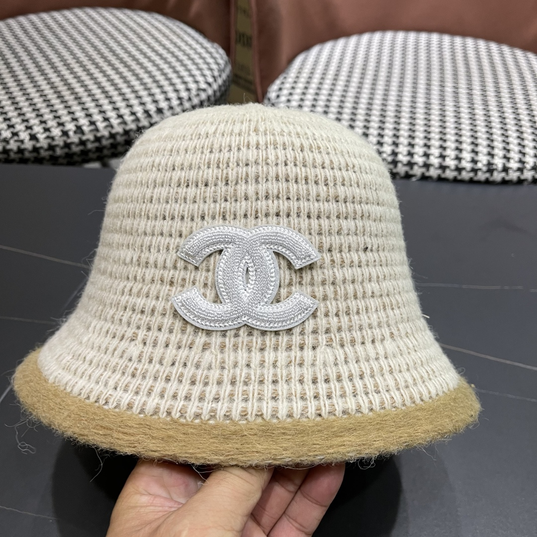  香奈儿 CHANEL针织盆帽，2025秋冬渔夫帽高密度制作，一顶超级有品位的针织帽了~出街首选！帽型超
