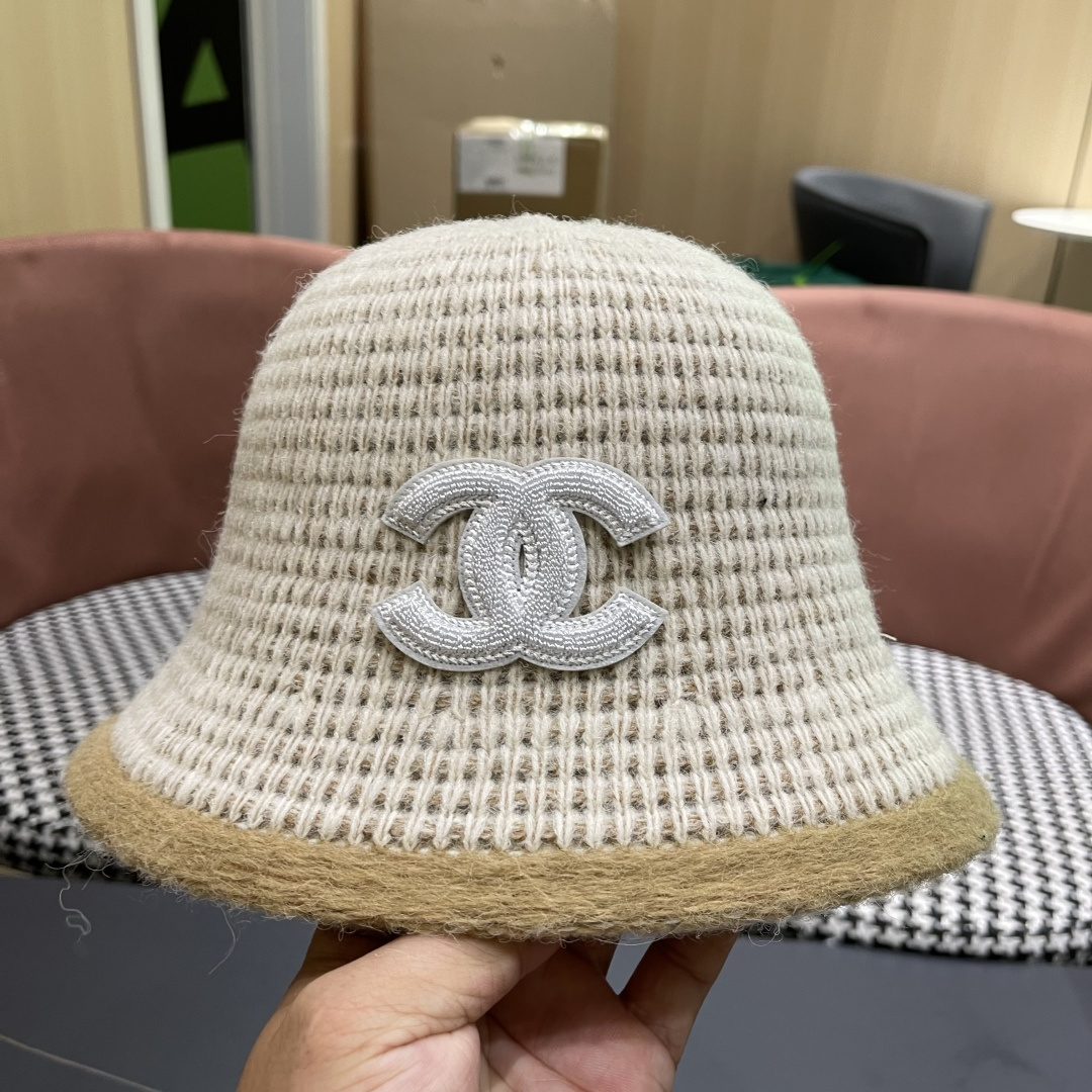  香奈儿 CHANEL针织盆帽，2025秋冬渔夫帽高密度制作，一顶超级有品位的针织帽了~出街首选！帽型超
