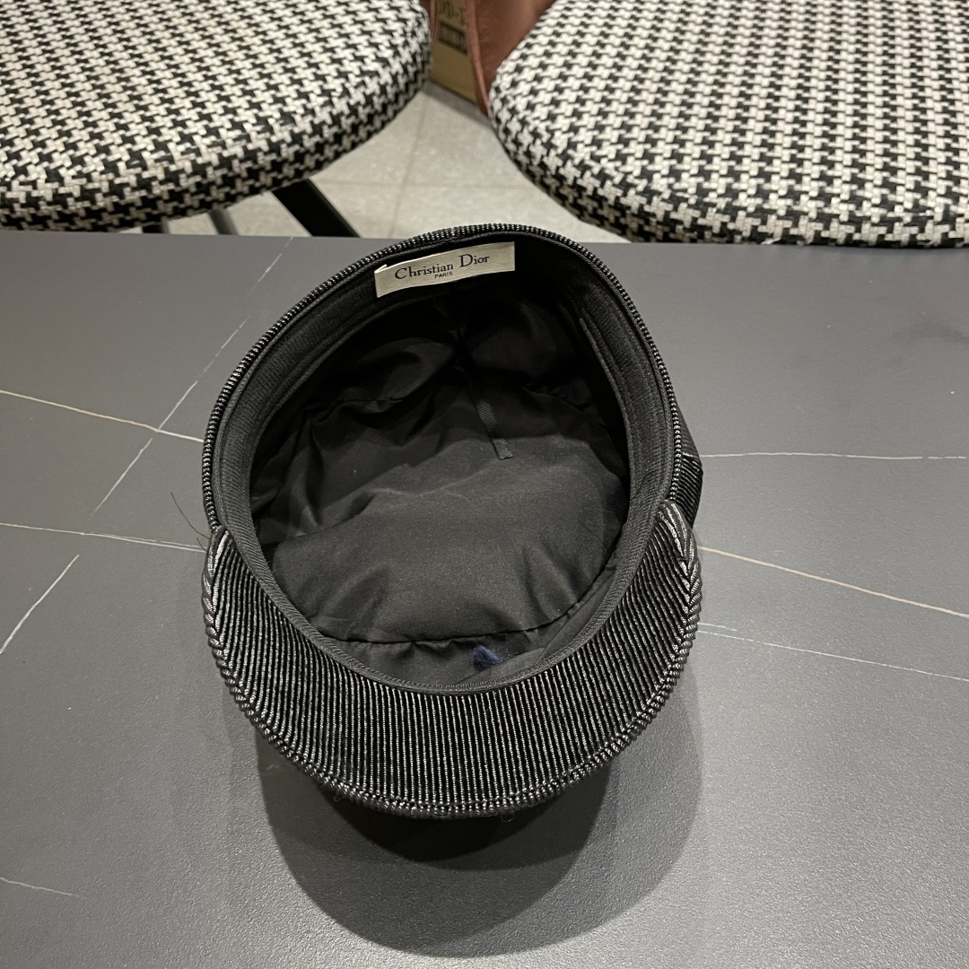   蒙口MONCLER🎩2025秋冬新款日系围蓓蕾帽显脸小八角画家帽子春