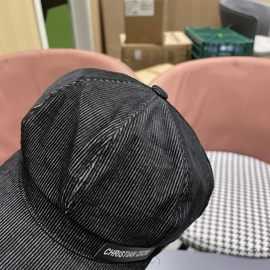   蒙口MONCLER🎩2025秋冬新款日系围蓓蕾帽显脸小八角画家帽子春