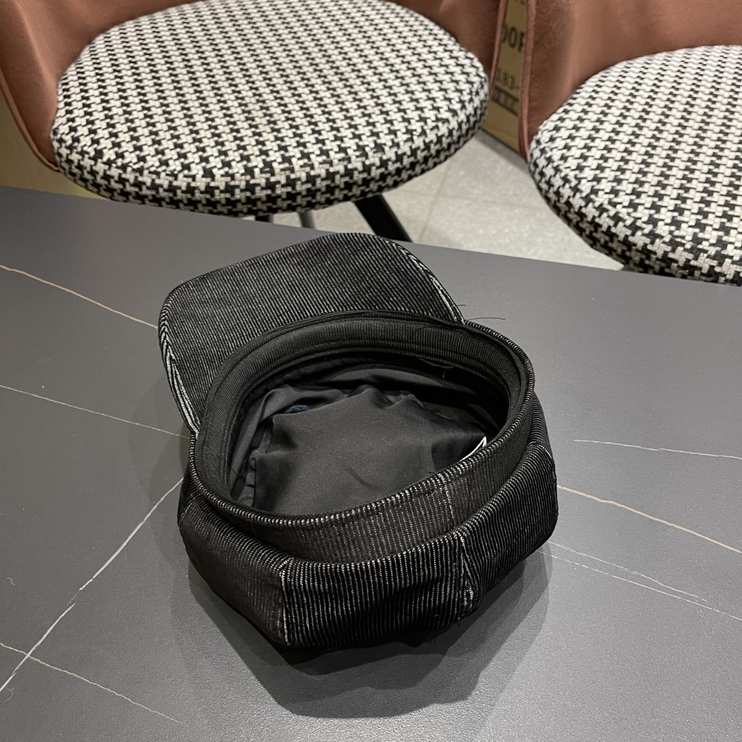   蒙口MONCLER🎩2025秋冬新款日系围蓓蕾帽显脸小八角画家帽子春