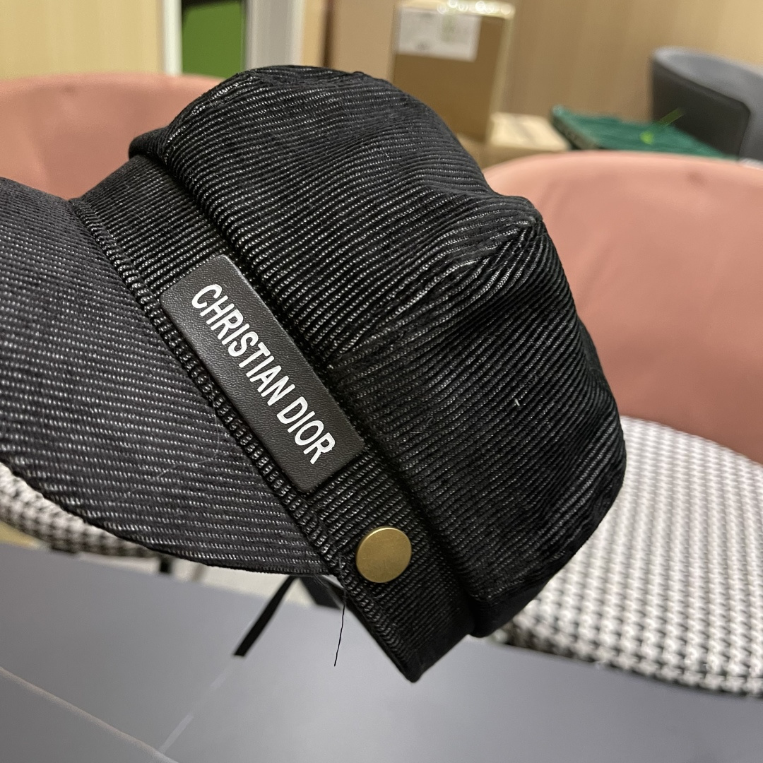   蒙口MONCLER🎩2025秋冬新款日系围蓓蕾帽显脸小八角画家帽子春