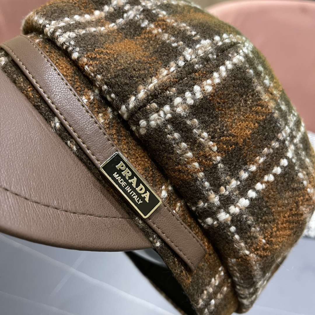  普拉达Prada秋冬新款韩版方格子毛呢八角帽女时尚百搭休闲复古画家帽潮