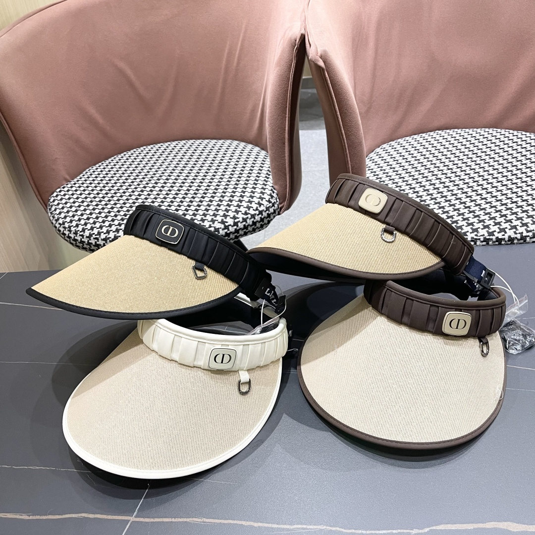  迪奥Dior新款大帽檐防晒帽空顶草帽遮阳帽女春夏防
紫外线太阳帽沙滩帽 回购率100%