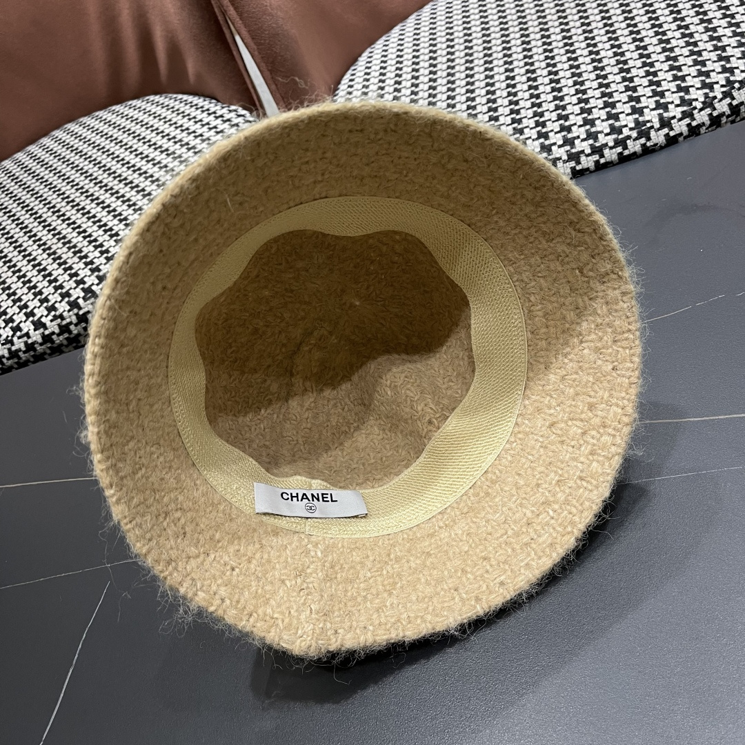  Chanel香奈儿2025秋冬款羊羔毛百搭显脸小水桶渔夫帽