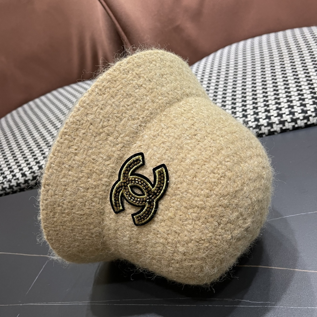  Chanel香奈儿2025秋冬款羊羔毛百搭显脸小水桶渔夫帽