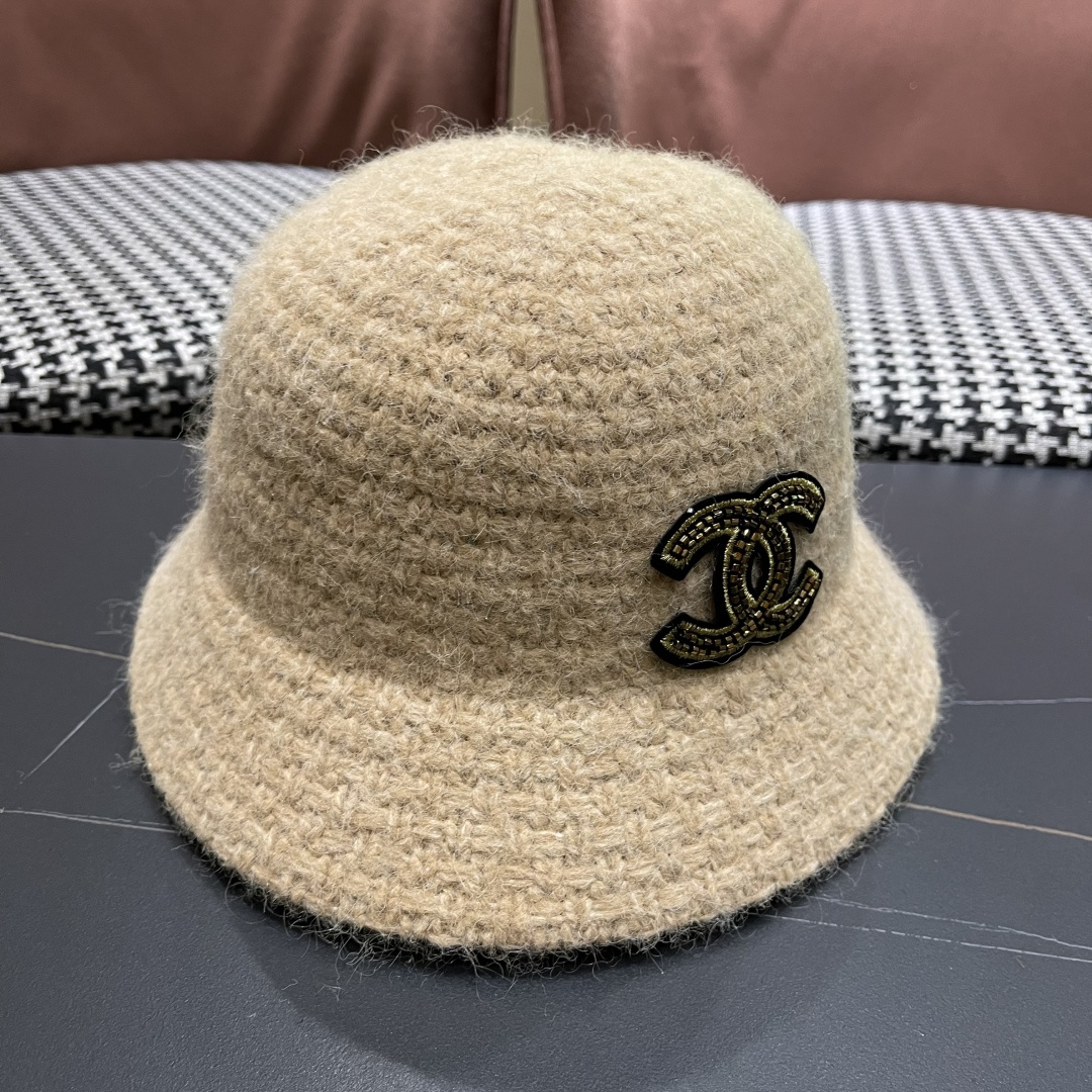  Chanel香奈儿2025秋冬款羊羔毛百搭显脸小水桶渔夫帽