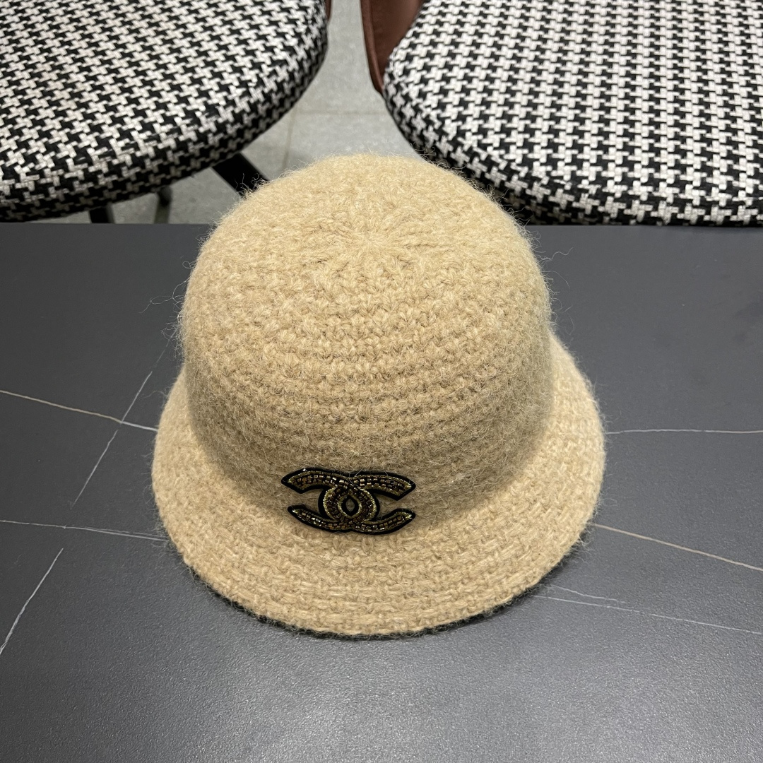  Chanel香奈儿2025秋冬款羊羔毛百搭显脸小水桶渔夫帽