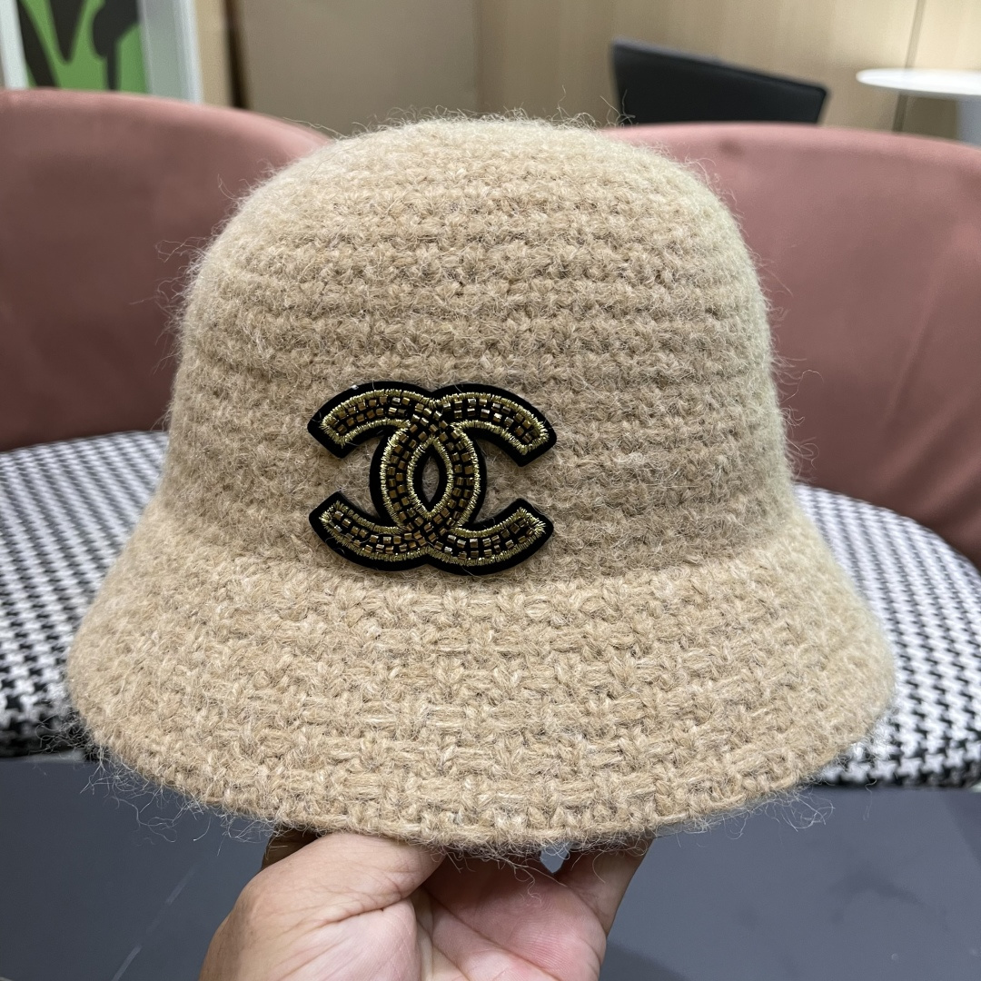  Chanel香奈儿2025秋冬款羊羔毛百搭显脸小水桶渔夫帽