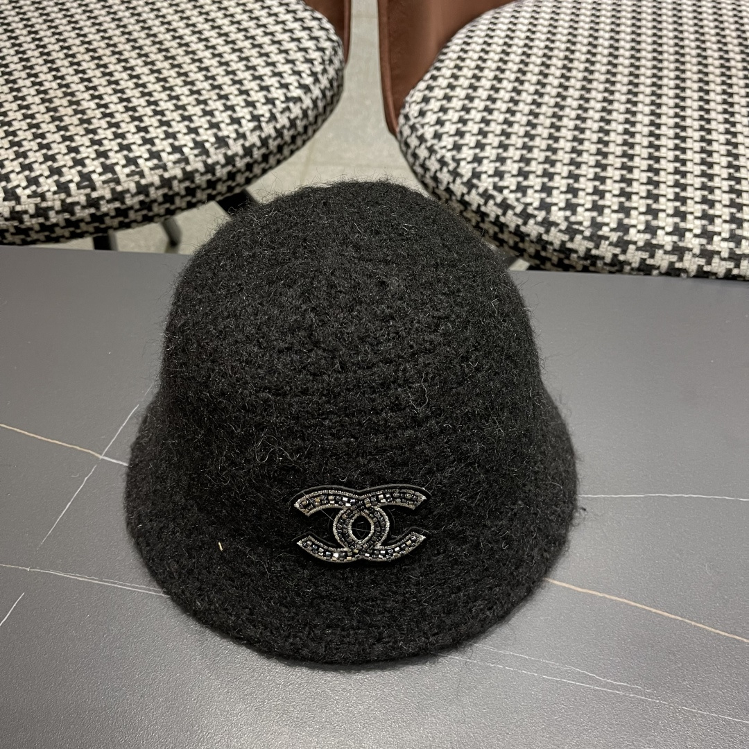  Chanel香奈儿2025秋冬款羊羔毛百搭显脸小水桶渔夫帽