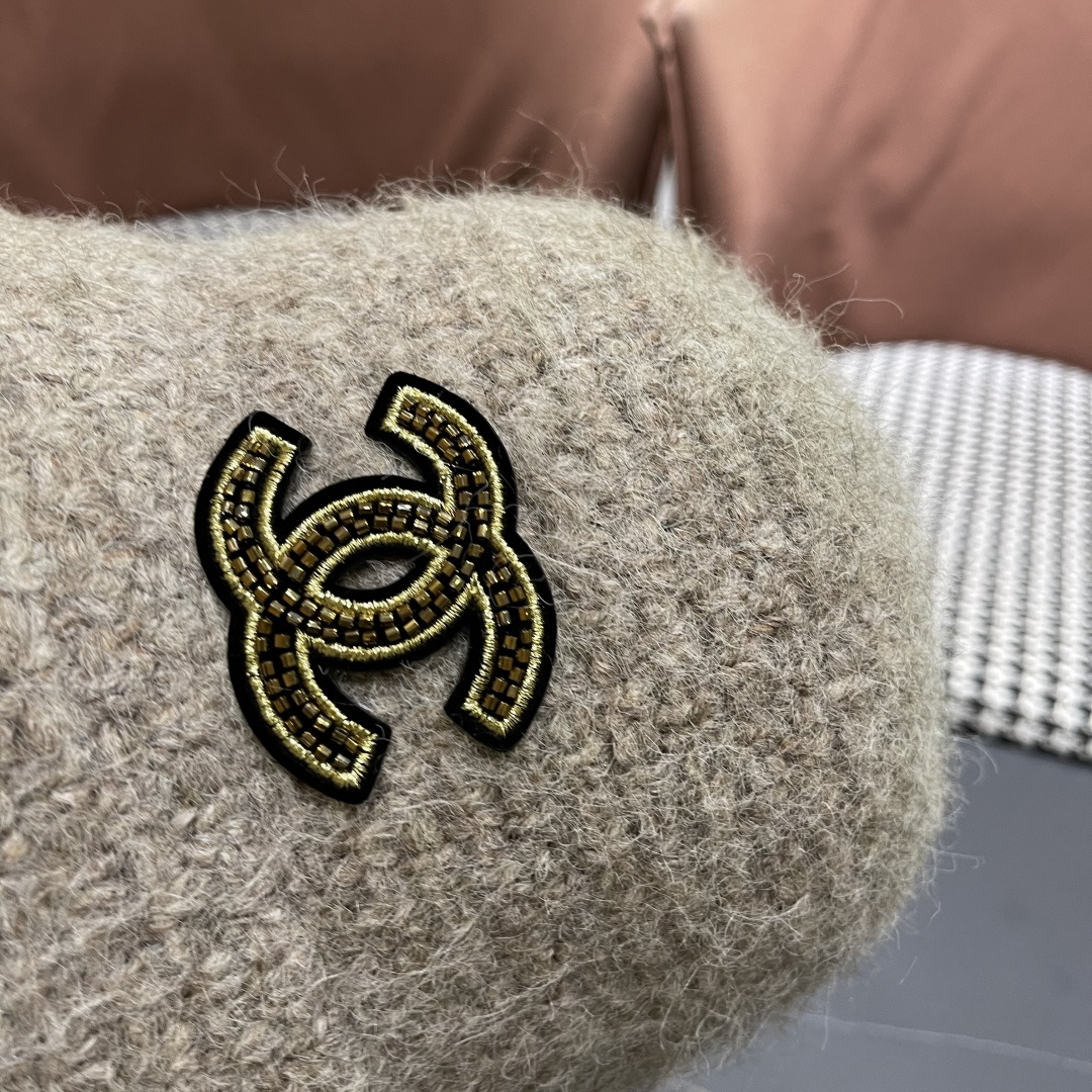  Chanel香奈儿2025秋冬款羊羔毛百搭显脸小水桶渔夫帽