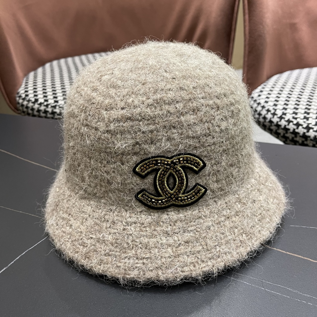  Chanel香奈儿2025秋冬款羊羔毛百搭显脸小水桶渔夫帽
