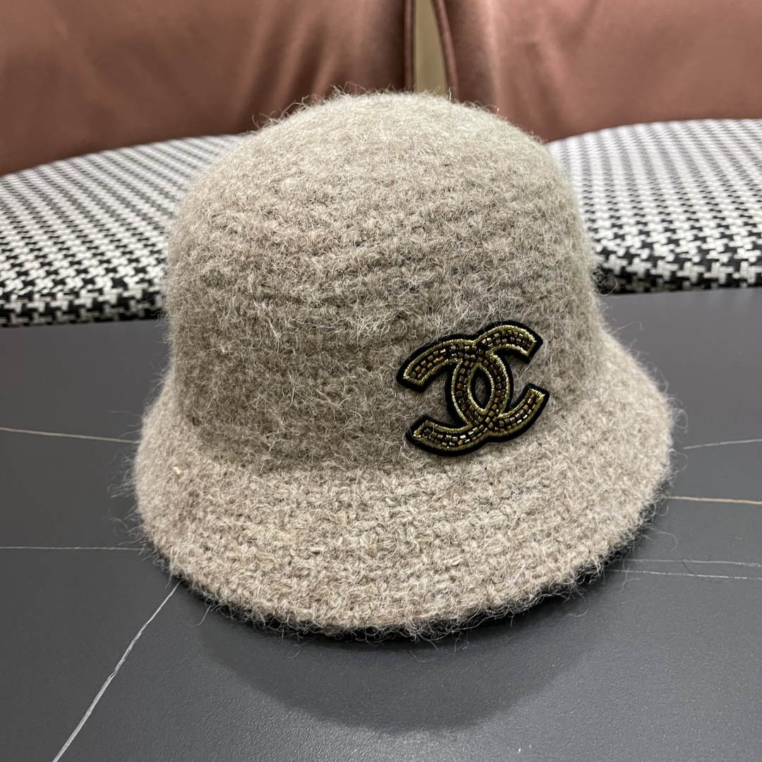  Chanel香奈儿2025秋冬款羊羔毛百搭显脸小水桶渔夫帽