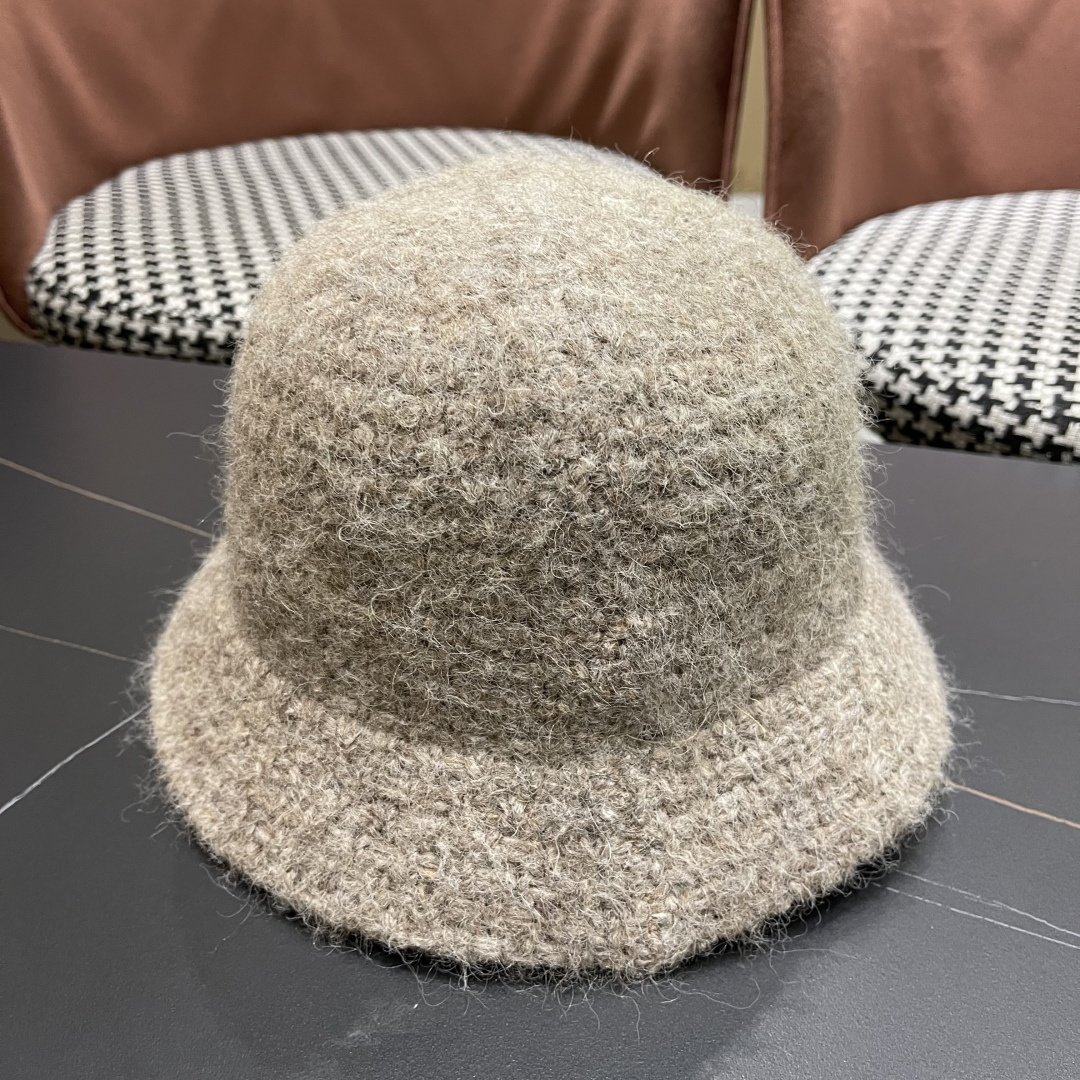  Chanel香奈儿2025秋冬款羊羔毛百搭显脸小水桶渔夫帽