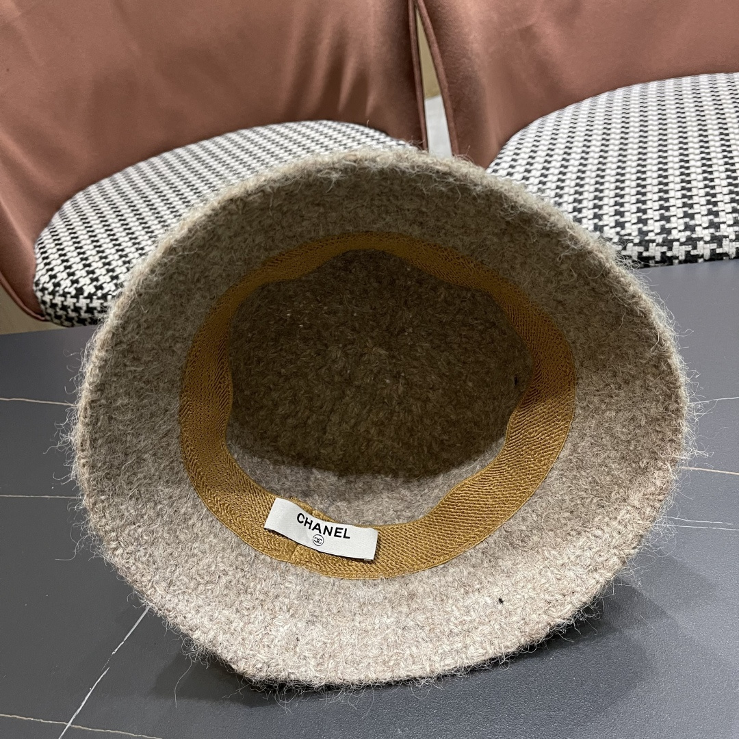  Chanel香奈儿2025秋冬款羊羔毛百搭显脸小水桶渔夫帽