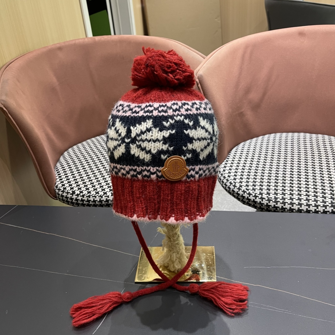  蒙口MONCLER 复古提花保暖针织帽子女2025秋冬季休闲百搭防寒护耳包头帽显脸小